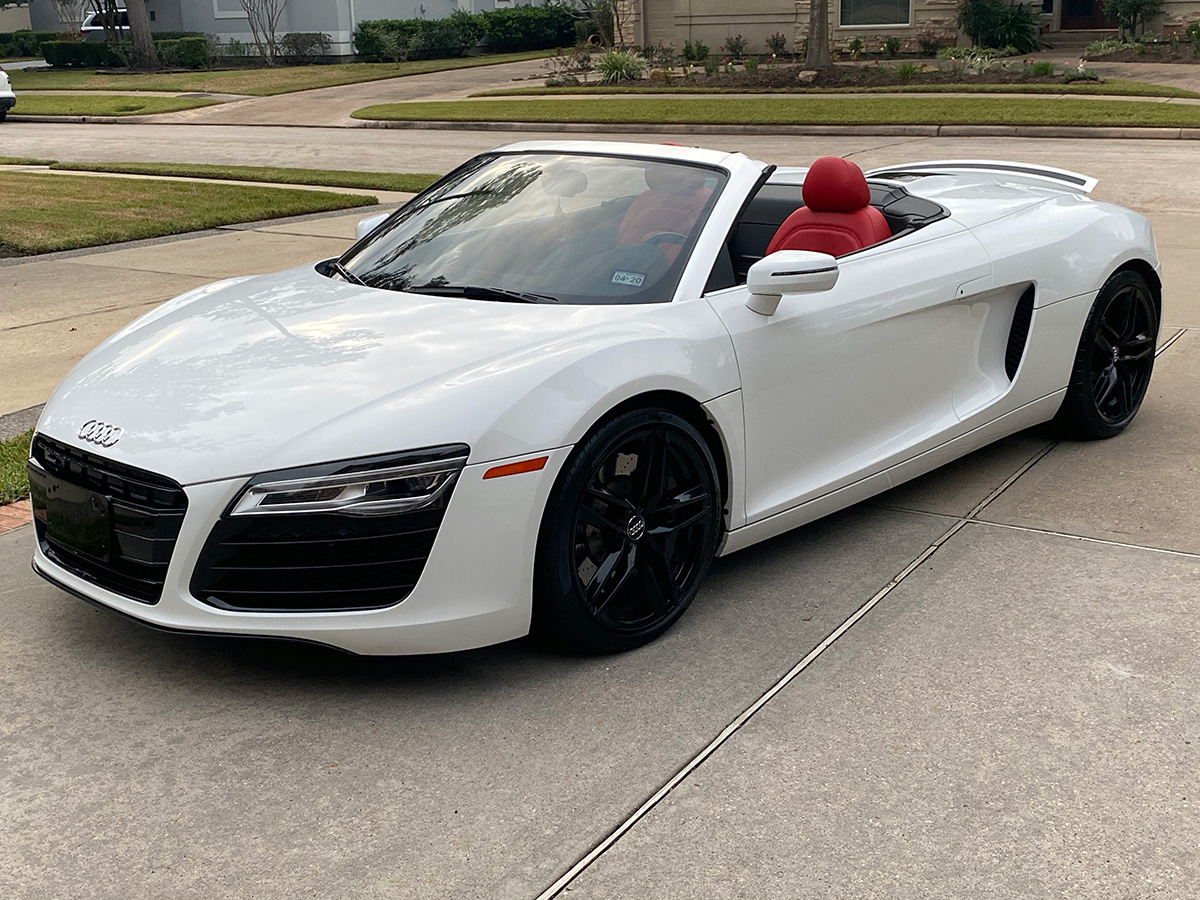 Read more about the article 2014 Audi R8 Spyder